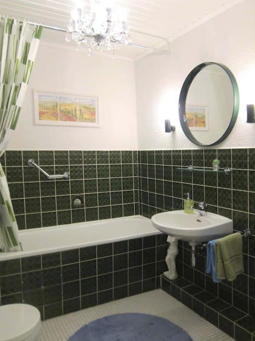 Modernes 1 Zimmer Luxusappartement Kleiner Roland Mit Parkplatz Und Balkon In Bremen Naehe Zentrum Exteriör bild