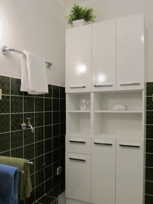 Modernes 1 Zimmer Luxusappartement Kleiner Roland Mit Parkplatz Und Balkon In Bremen Naehe Zentrum Exteriör bild